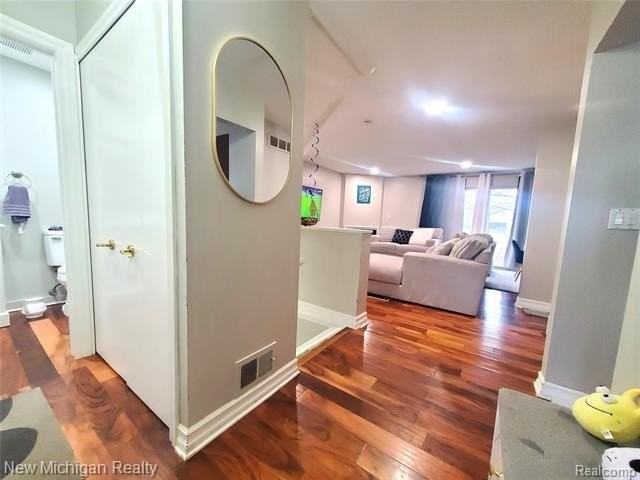 1223 Kirts Blvd #B - Photo 3 of 35