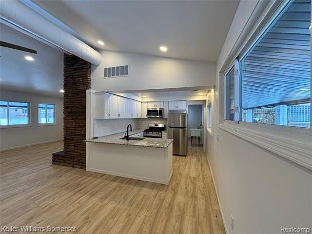 35140 School St - Photo 4 of 14