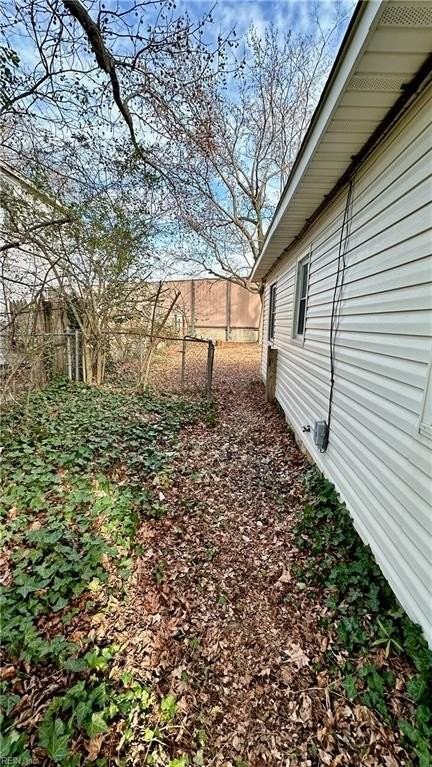 324 Naval Base Rd #A - Photo 5 of 17