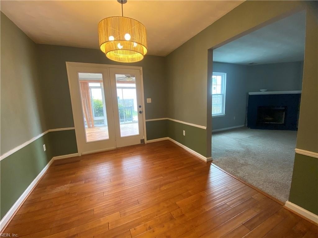 1573 Eagleton Ln - Photo 4 of 9