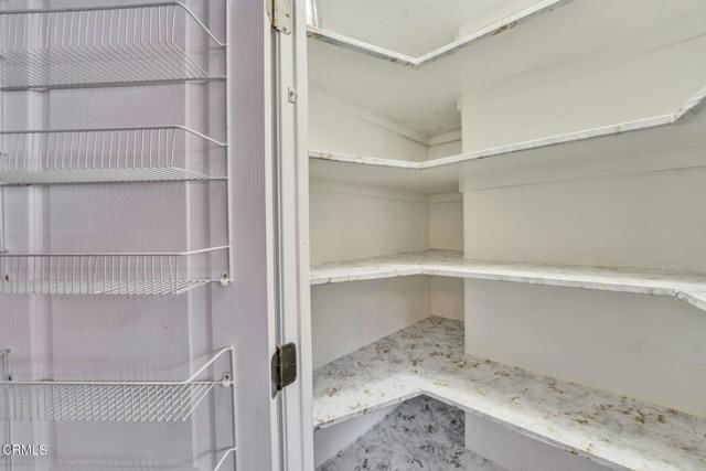 23363 Erwin St - Photo 2 of 8