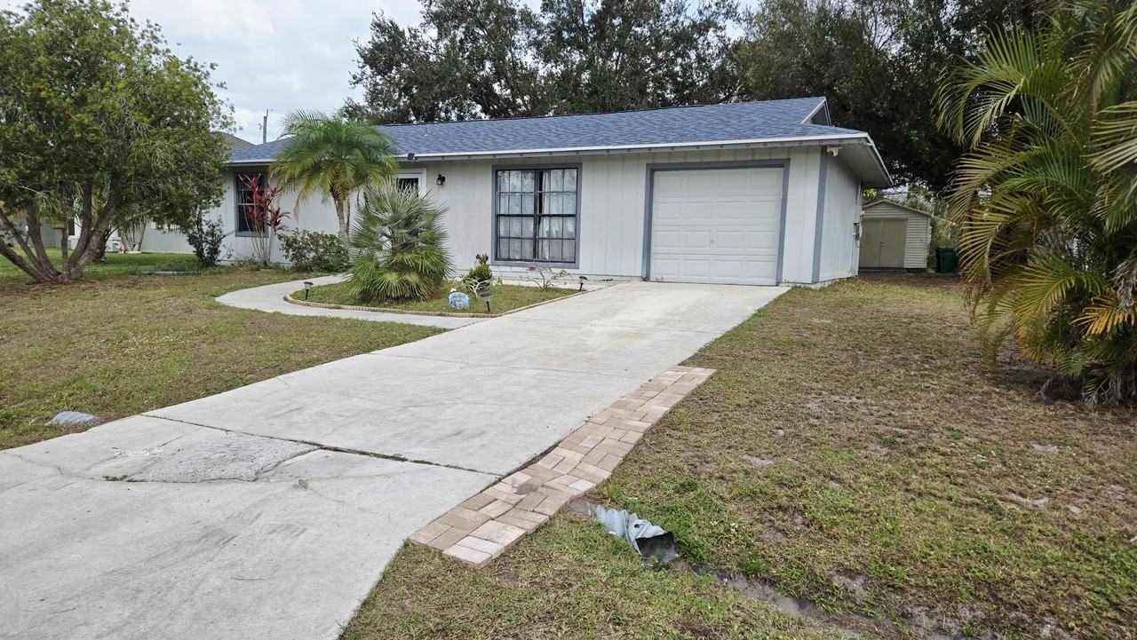 4133 Sw Darien St - Photo 2 of 14