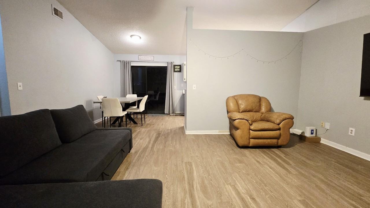 4133 Sw Darien St - Photo 7 of 14