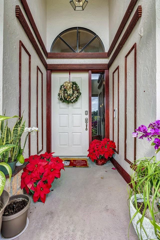 8142 Mimosa Pl - Photo 2 of 50