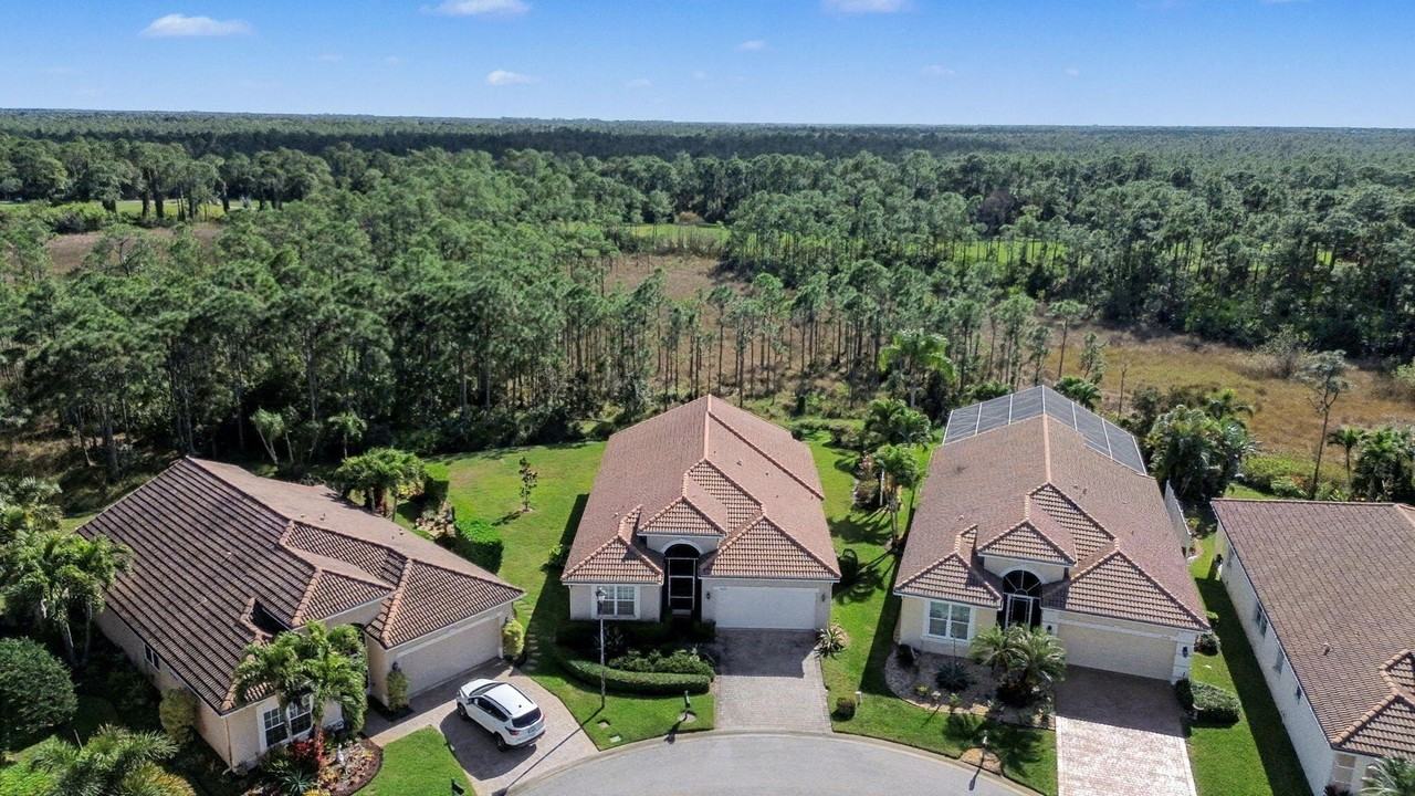 3008 Se Racoon Way - Photo 6 of 32