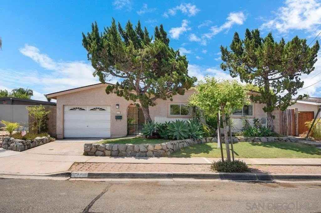 5113 Wilts Pl - Photo 4 of 33