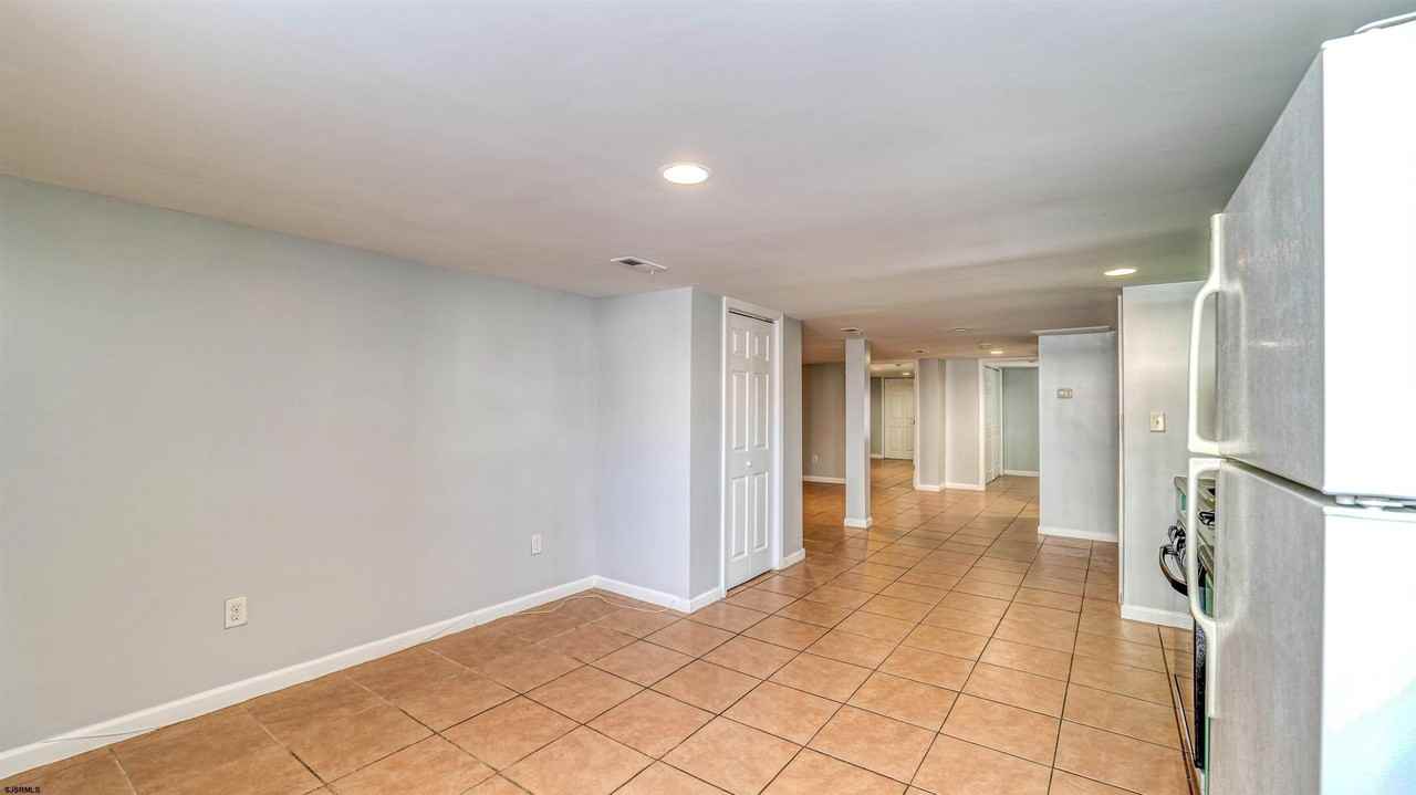 4 S Nashville Ave - Photo 3 of 16