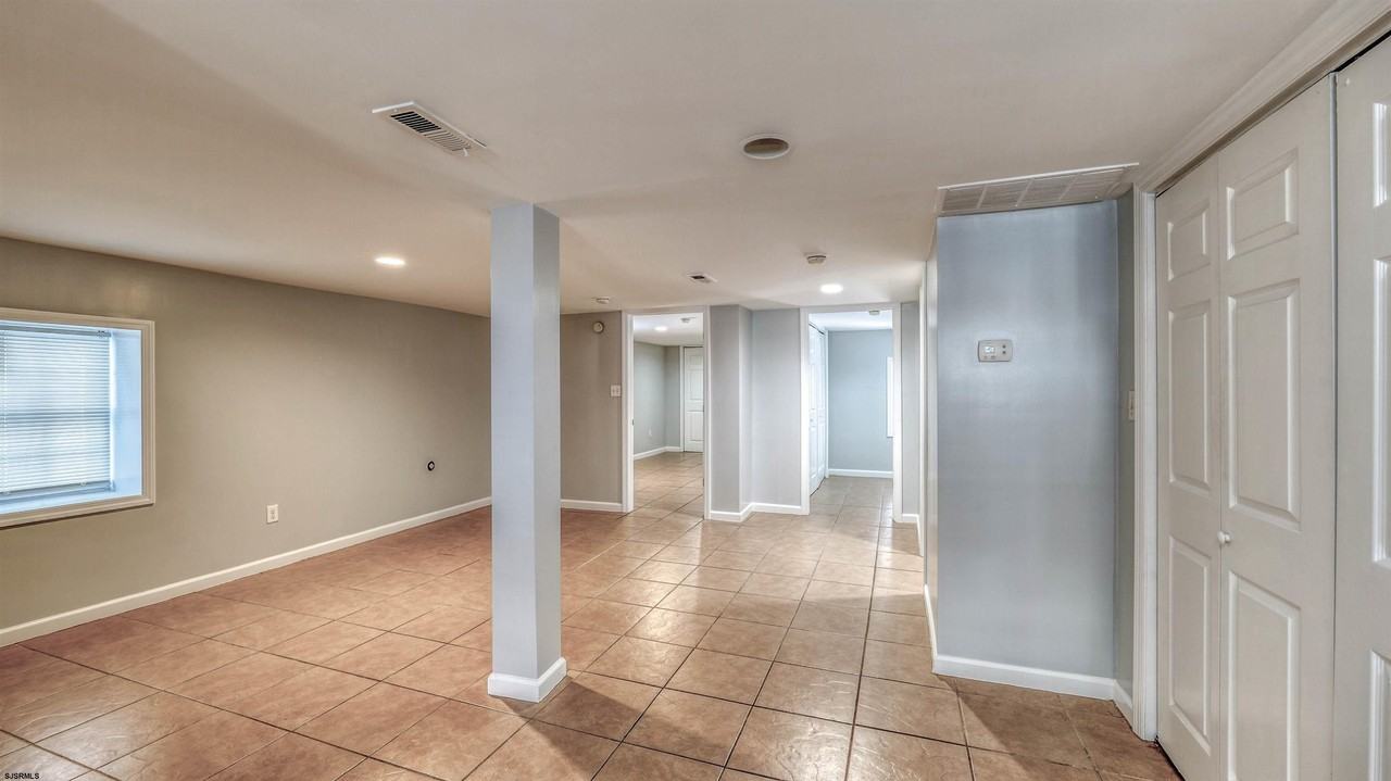 4 S Nashville Ave - Photo 6 of 16