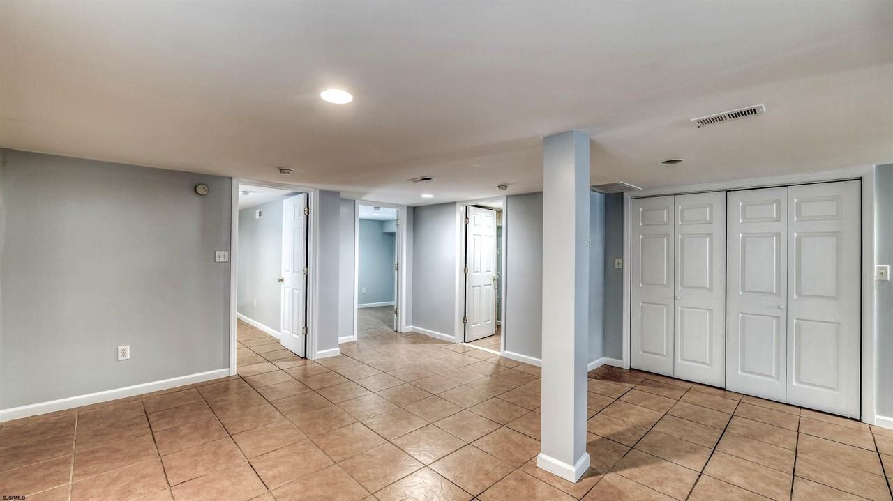 4 S Nashville Ave - Photo 7 of 16