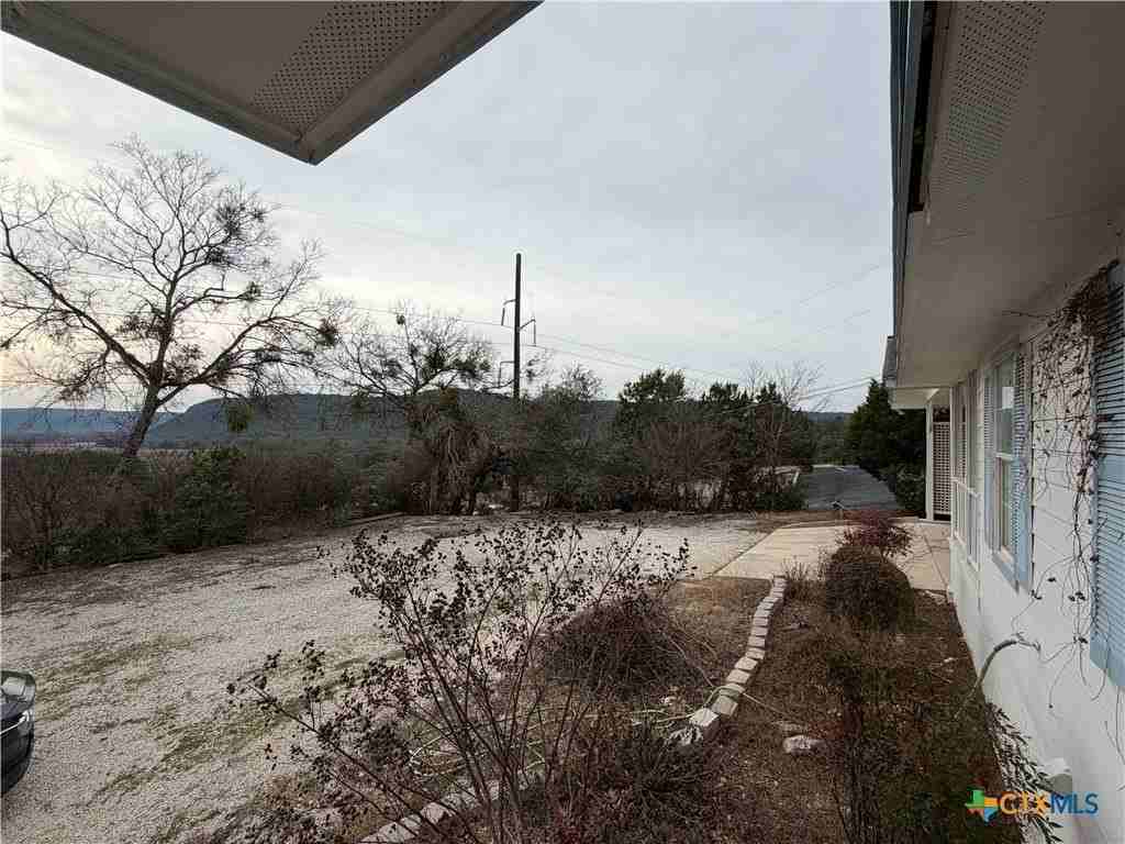 200 Peggs Pl Unit 6 #6 - Photo 6 of 25