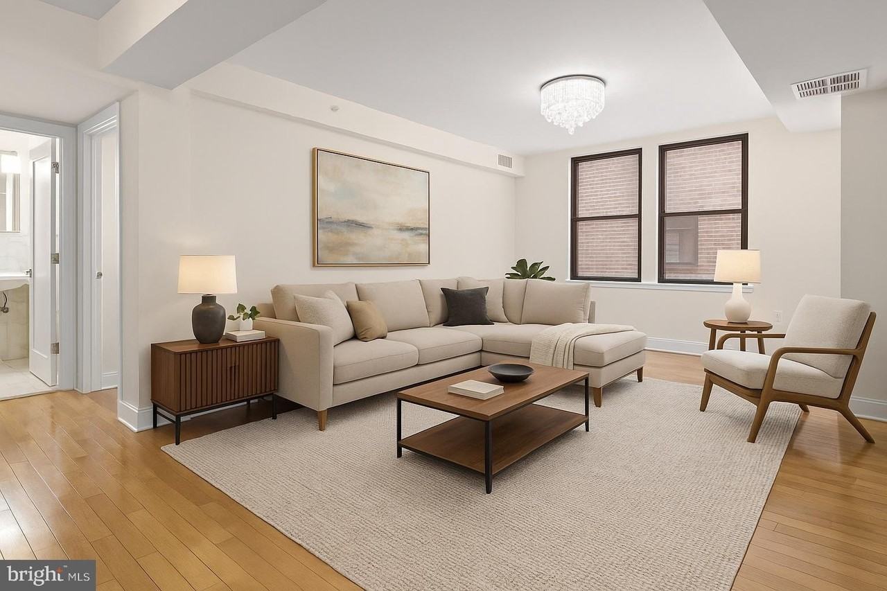 1858 California St Nw Apt 33 #33 - Photo 4 of 32