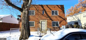 featured image of 3207 11th Pl Se Apt 4 #4