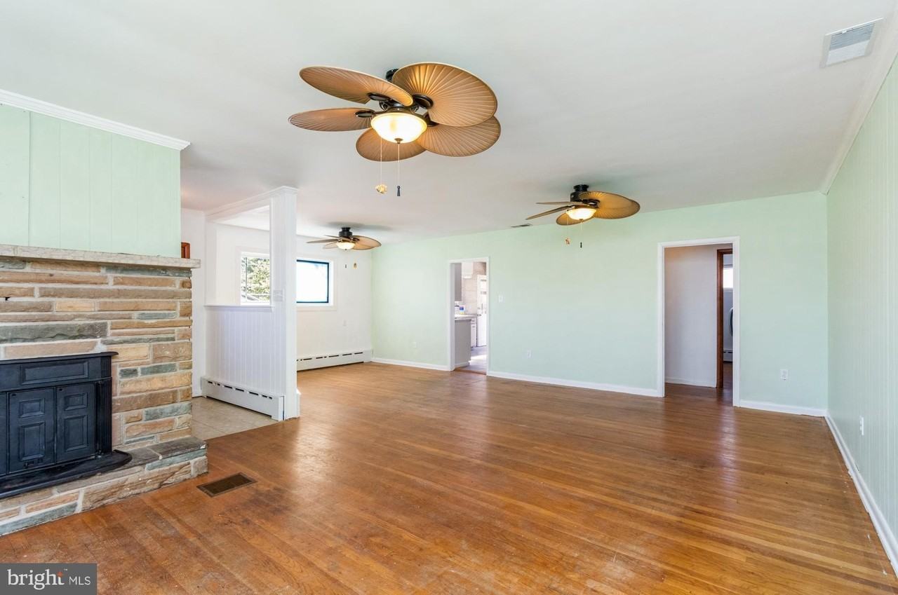 2503 Bauernschmidt Dr - Photo 6 of 50