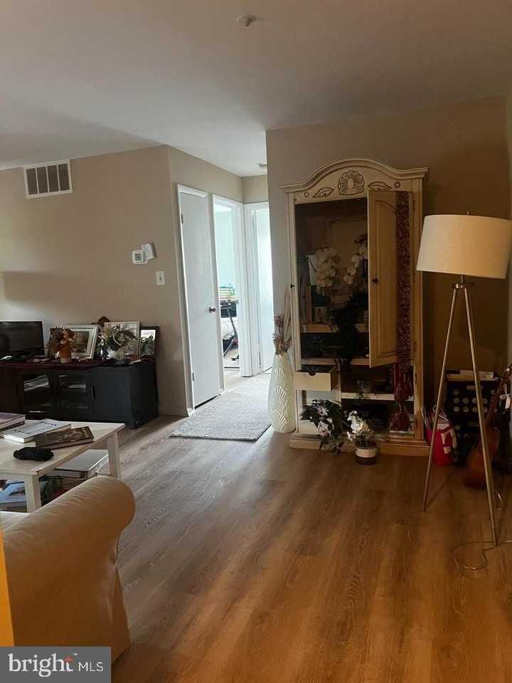 7804 Guildberry Ct Apt 303 #303 - Photo 2 of 13