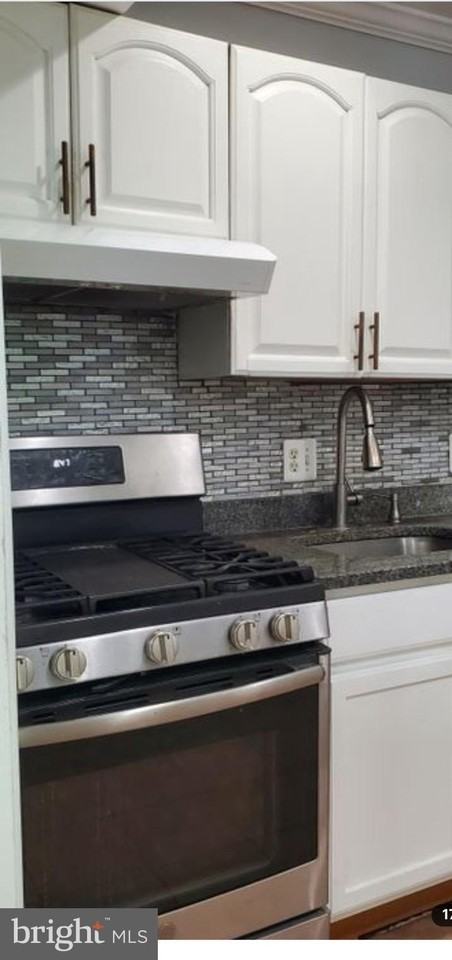 8645 Greenbelt Rd Apt 201 #201 - Photo 7 of 18