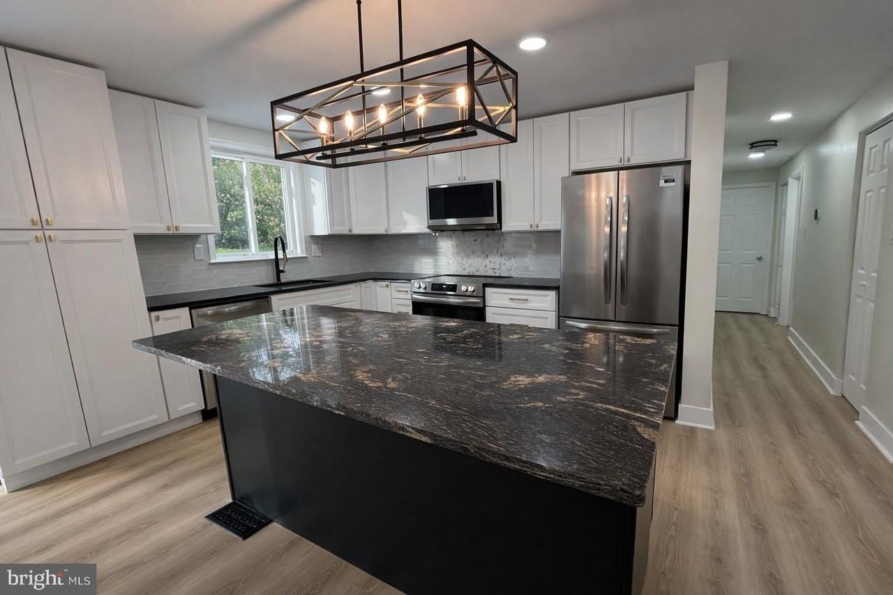 12910 Old Chapel Rd - Photo 3 of 13