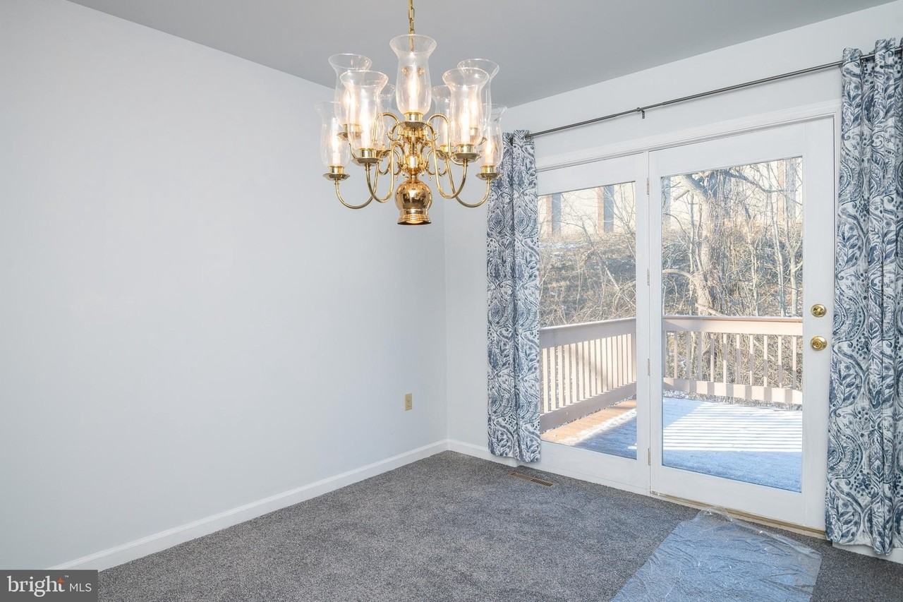 1957 Lincoln Ave - Photo 5 of 33