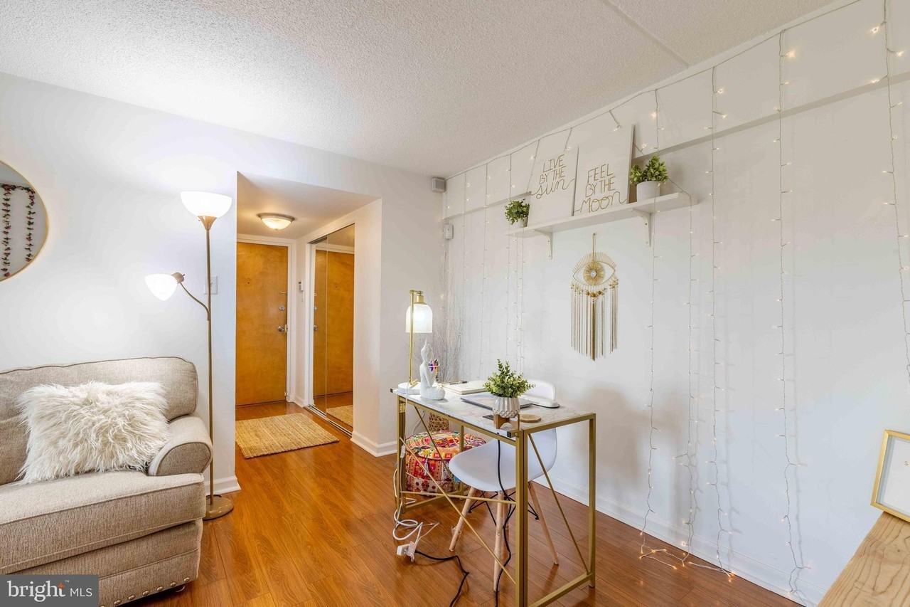 3307 Valley Dr Unit 3307 #3307 - Photo 4 of 20