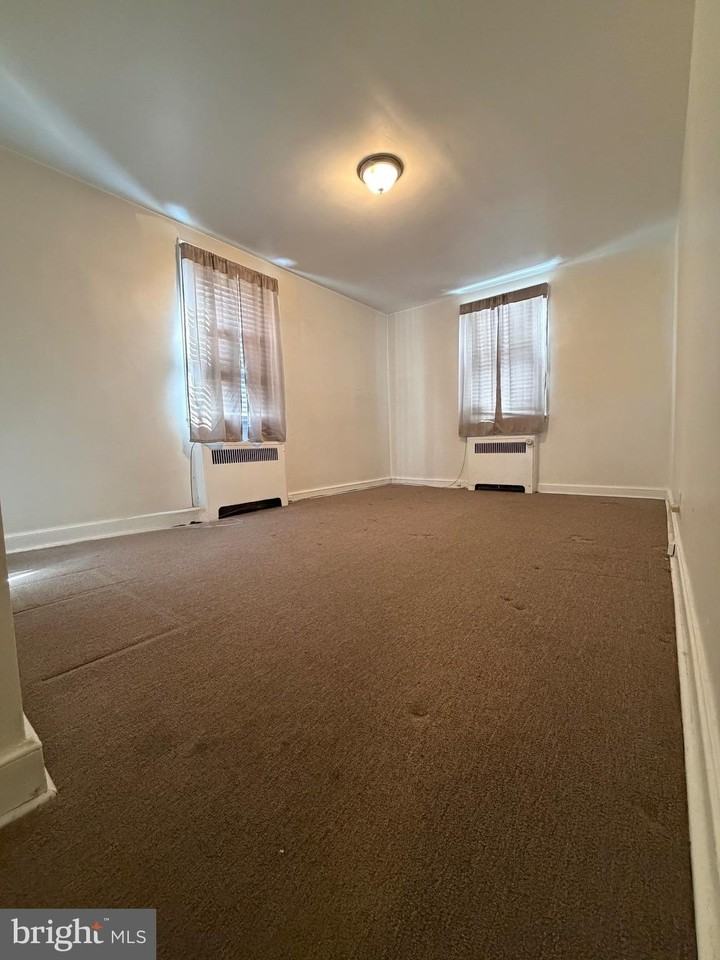 6916 Ardleigh St Unit 1 #1 - Photo 6 of 10