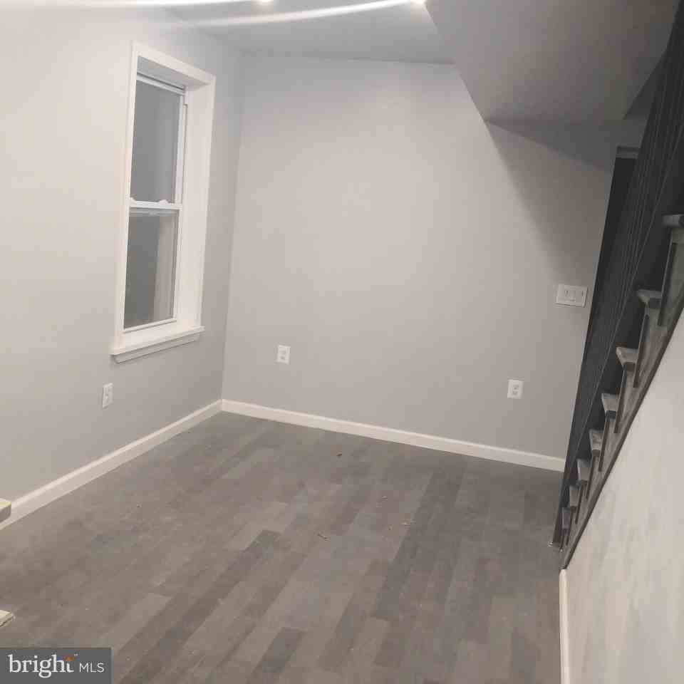 600 N 11th St Apt 2 #2 - Photo 6 of 18