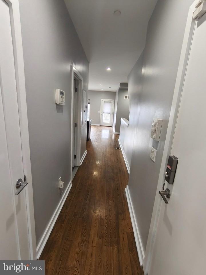 1105 Mount Vernon St Apt A #A - Photo 3 of 38