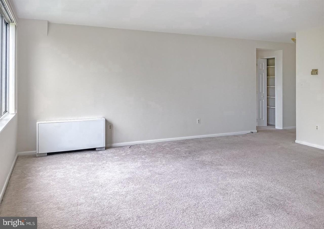 6631 Wakefield Dr Apt 707 #707 - Photo 5 of 16