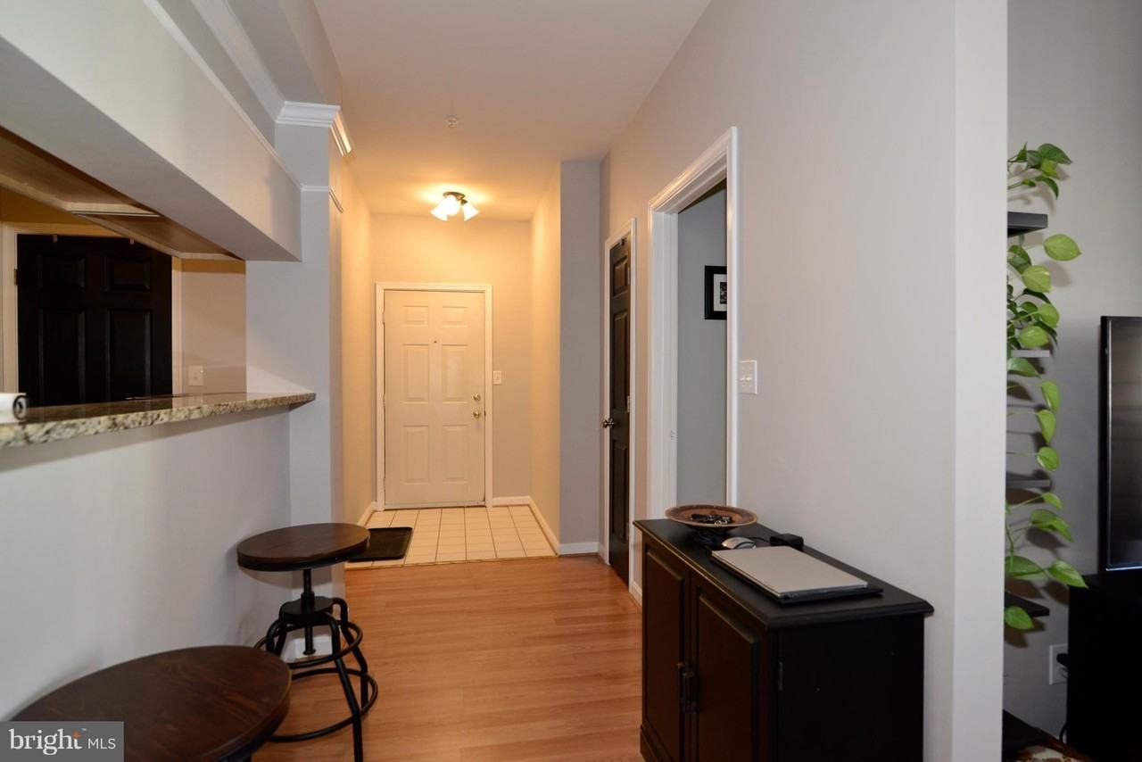 46620 Drysdale Ter Unit 200 #200 - Photo 7 of 28