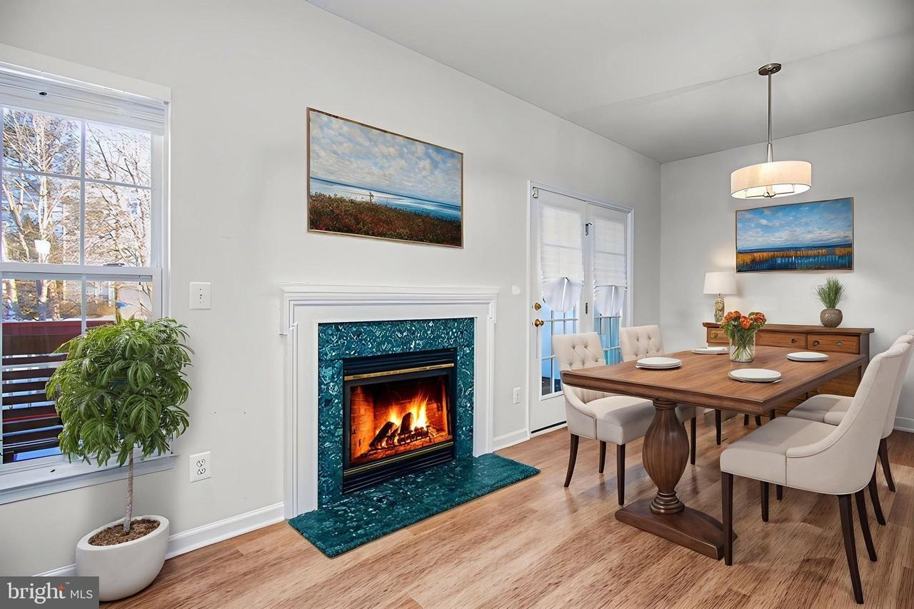 10159 Elgin Way - Photo 6 of 41