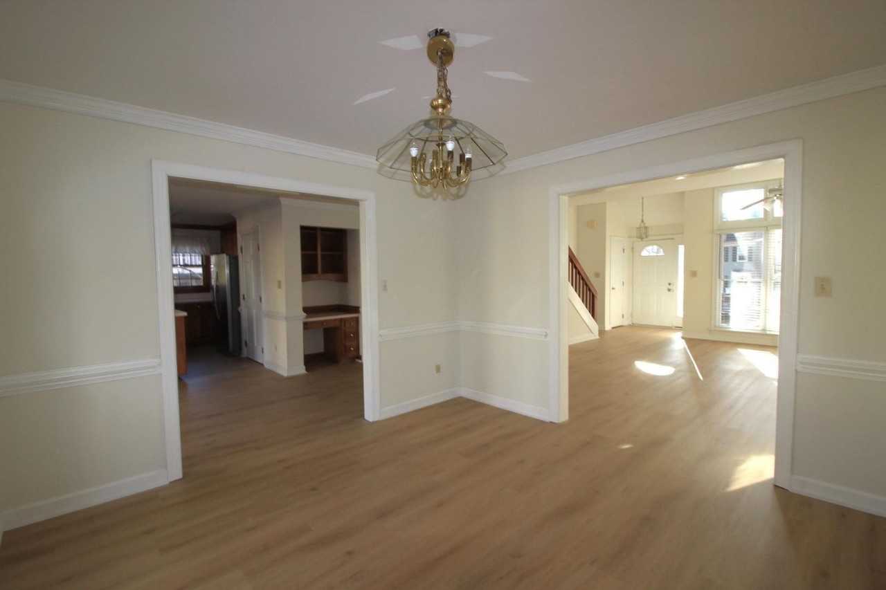 105 Keithwood Ln - Photo 6 of 22