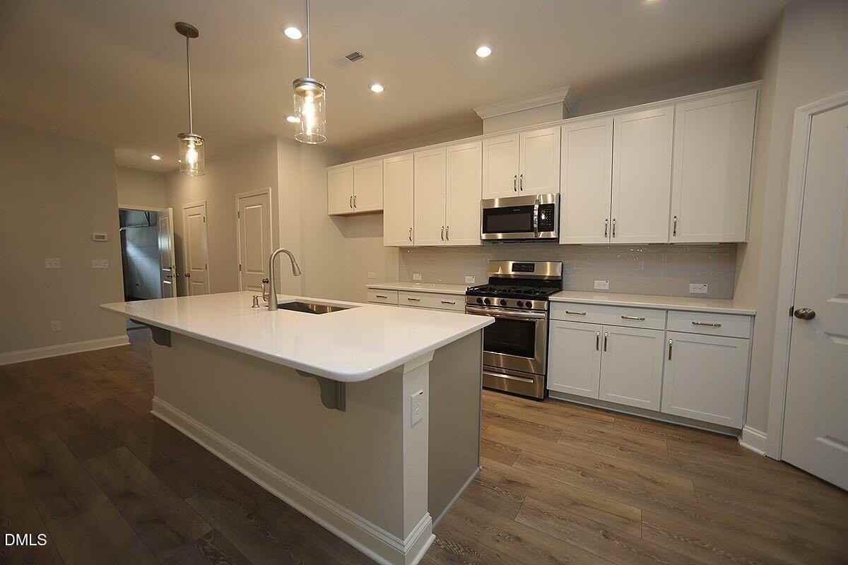 3115 Dunnock Dr - Photo 3 of 22