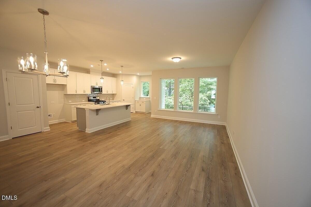 3115 Dunnock Dr - Photo 4 of 22