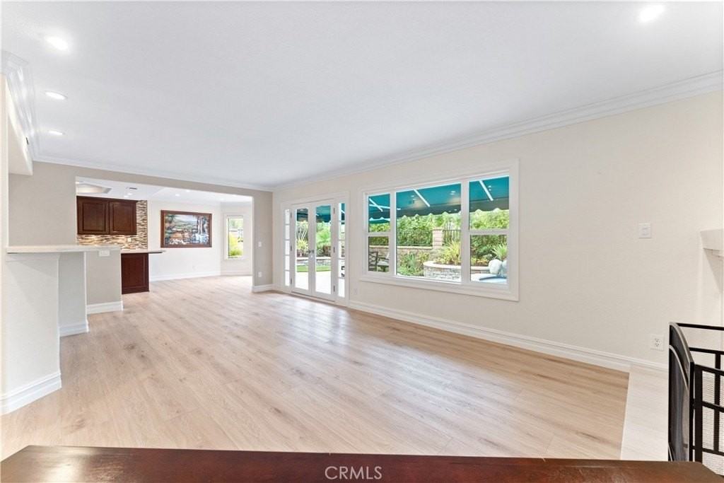 24832 Los Gatos Dr - Photo 5 of 22