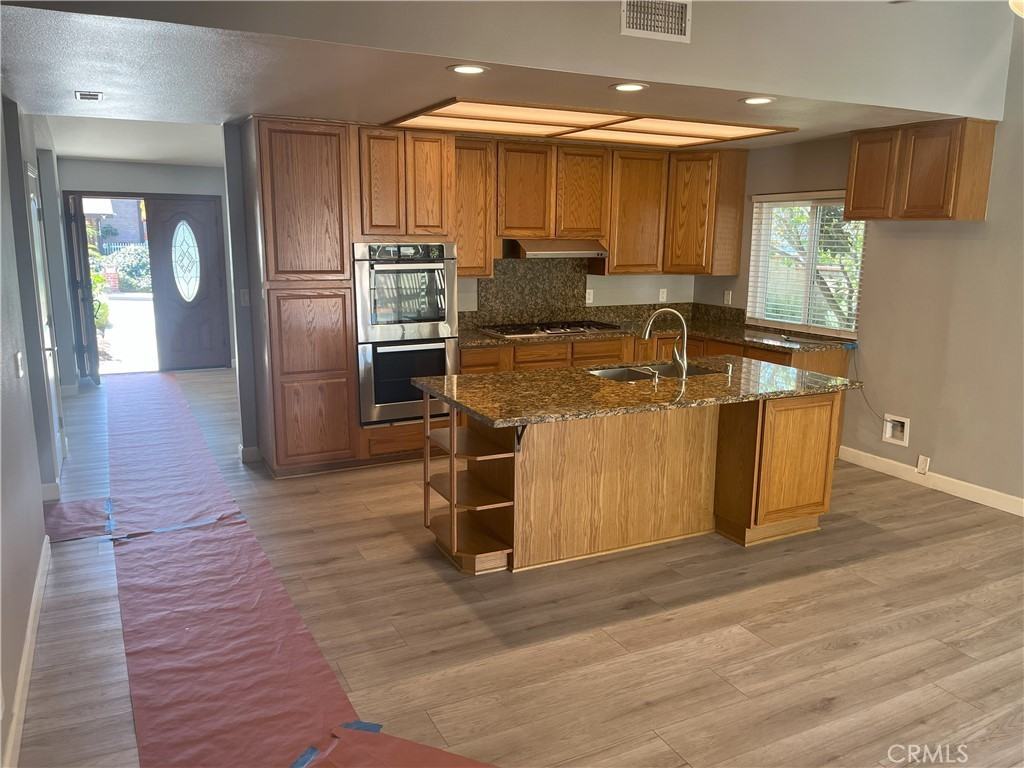 23303 Wagon Trail Rd - Photo 7 of 26