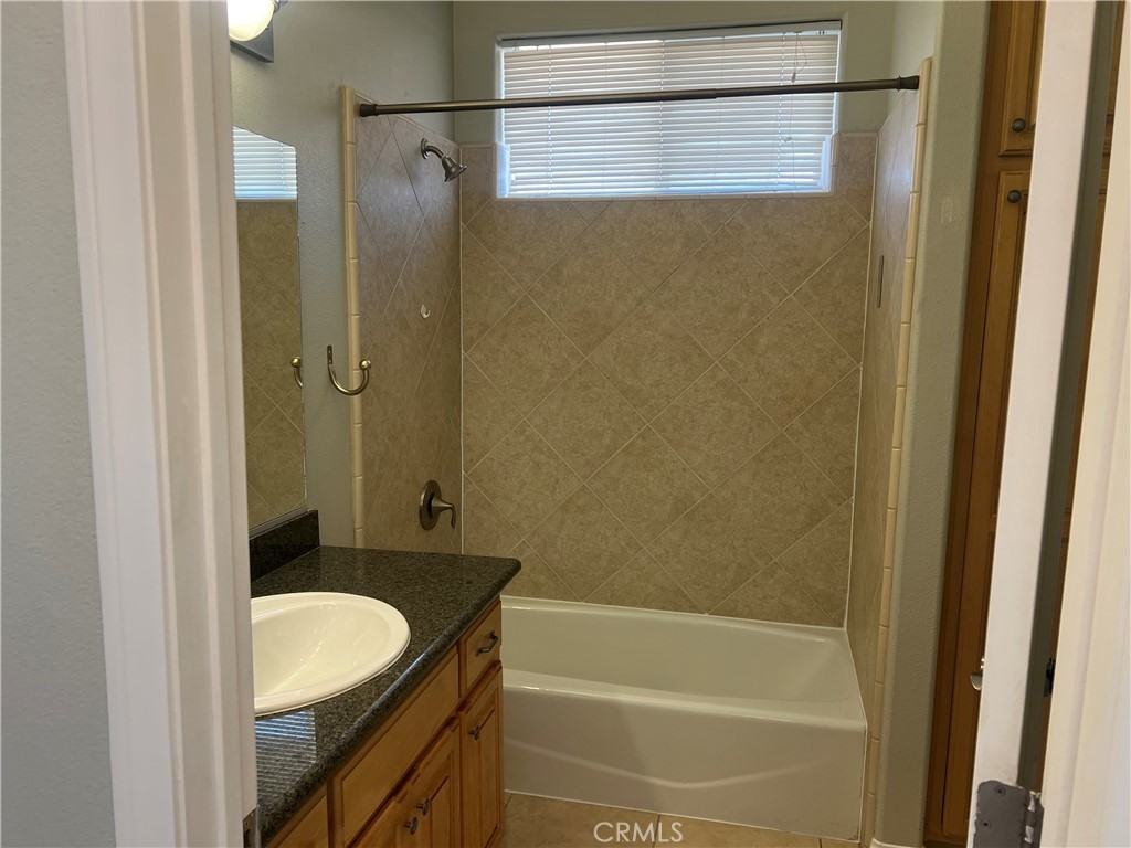 26500 Silver Lakes Pkwy - Photo 5 of 16