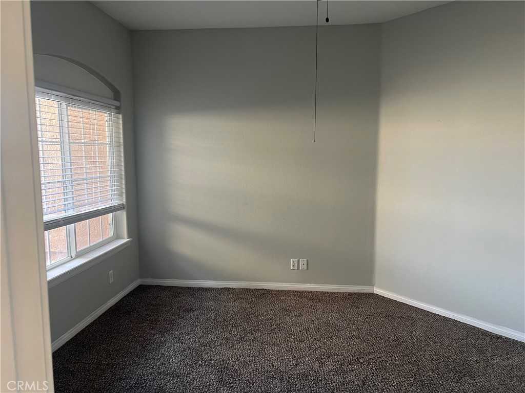 26500 Silver Lakes Pkwy - Photo 6 of 16