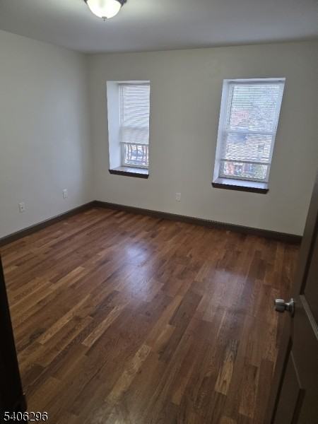 52 Irvine Turner Blvd ##4 - Photo 6 of 15