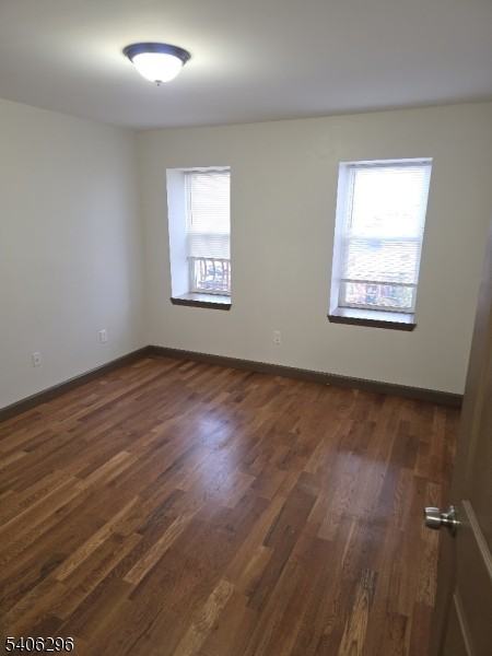 52 Irvine Turner Blvd ##4 - Photo 7 of 15