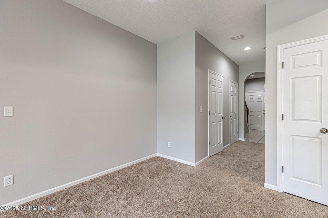 5784 Sandstone Way - Photo 2 of 15