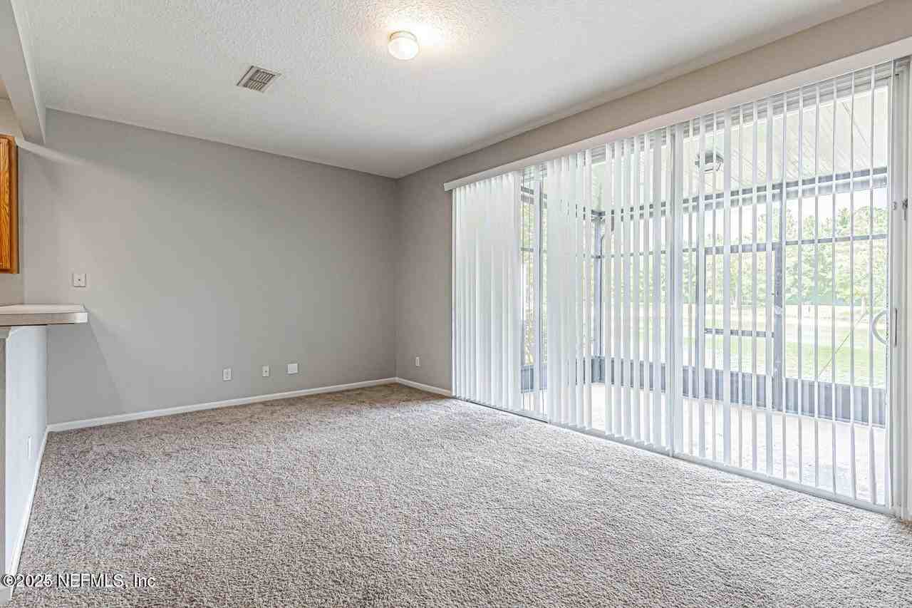 5784 Sandstone Way - Photo 6 of 15