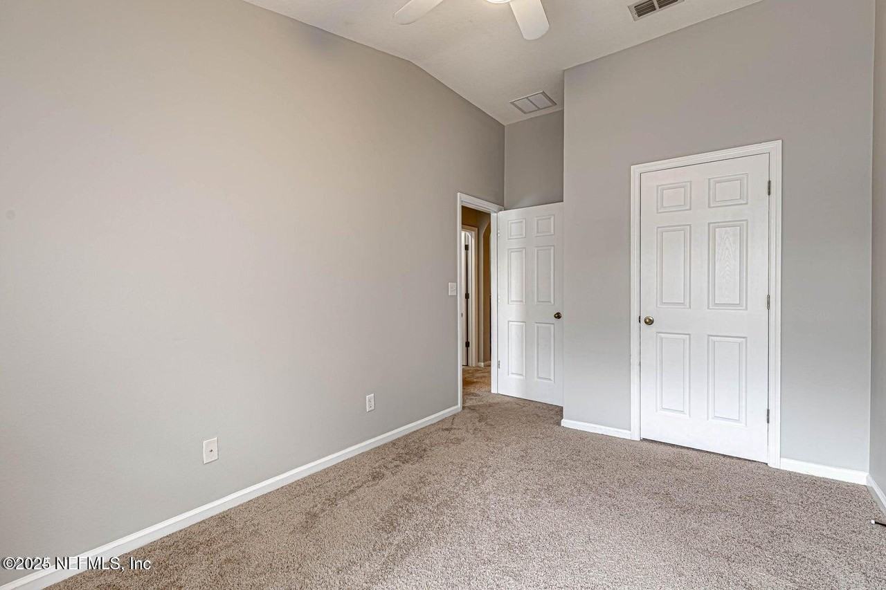 5784 Sandstone Way - Photo 7 of 15