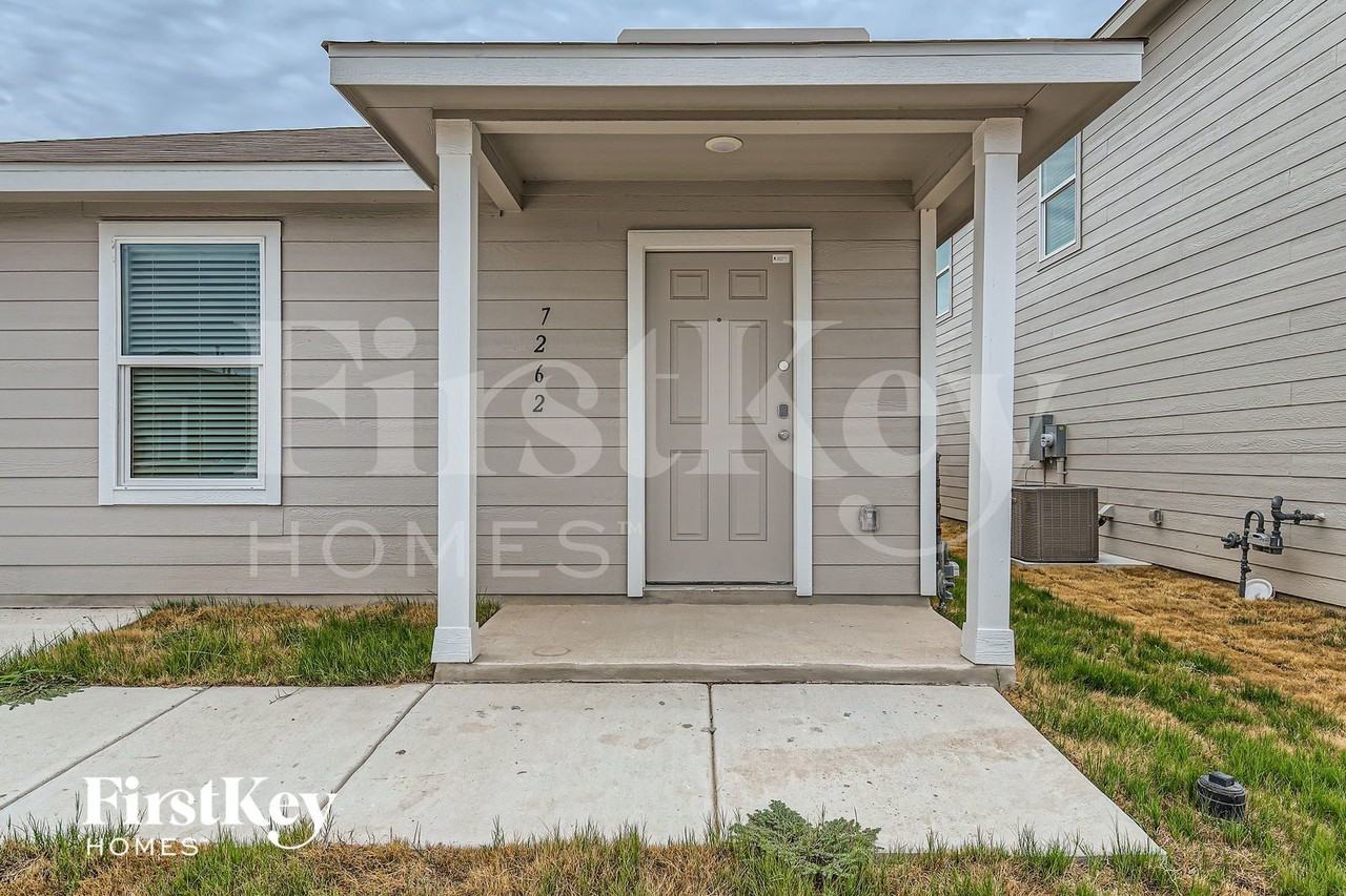 7262 Plow Run - Photo 3 of 28