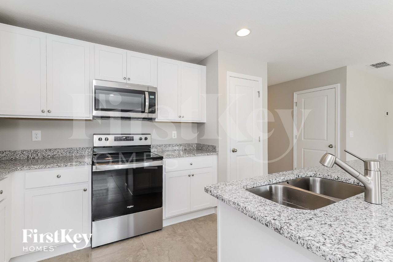 148 Southern Breeze Loop - Photo 6 of 15