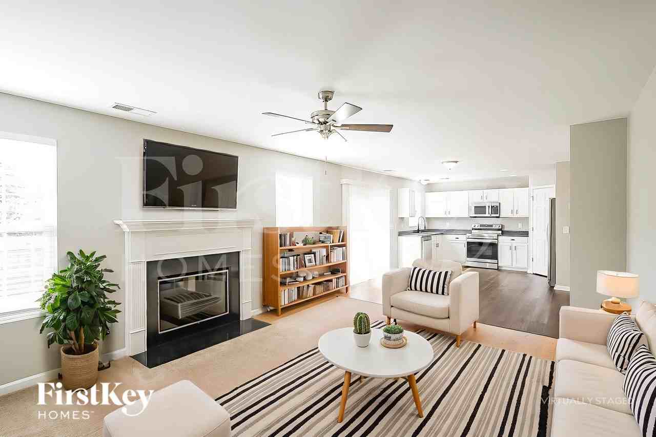 1692 Comanche Run - Photo 5 of 19