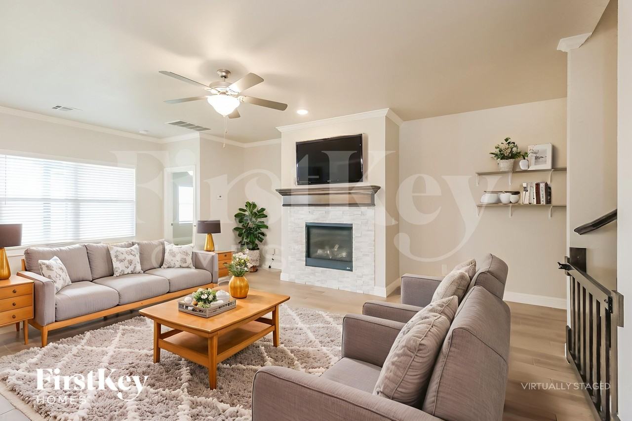 11409 Nw 100th Ct - Photo 4 of 18