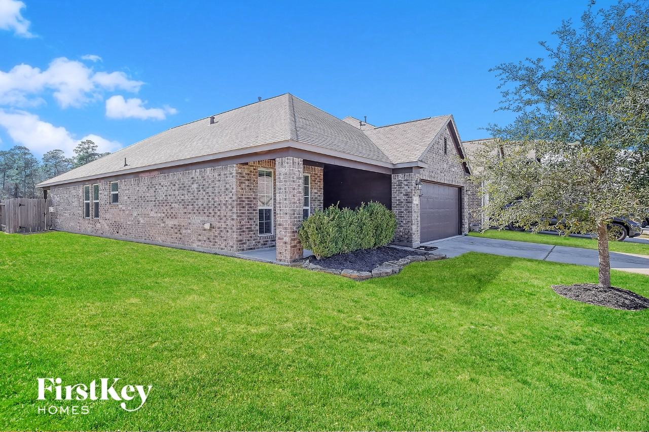 2598 Magnolia Fair Way - Photo 2 of 12