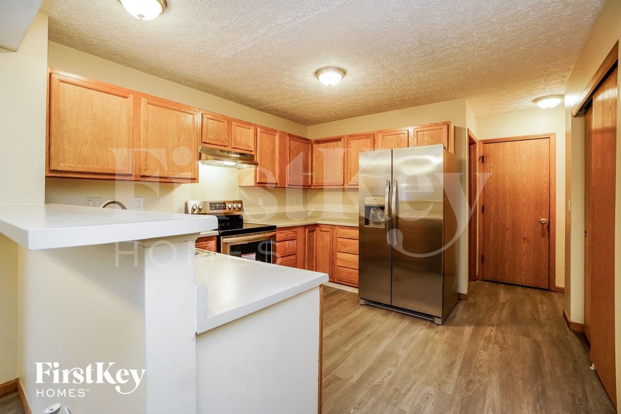 3953 Highland Bluff Dr - Photo 7 of 15