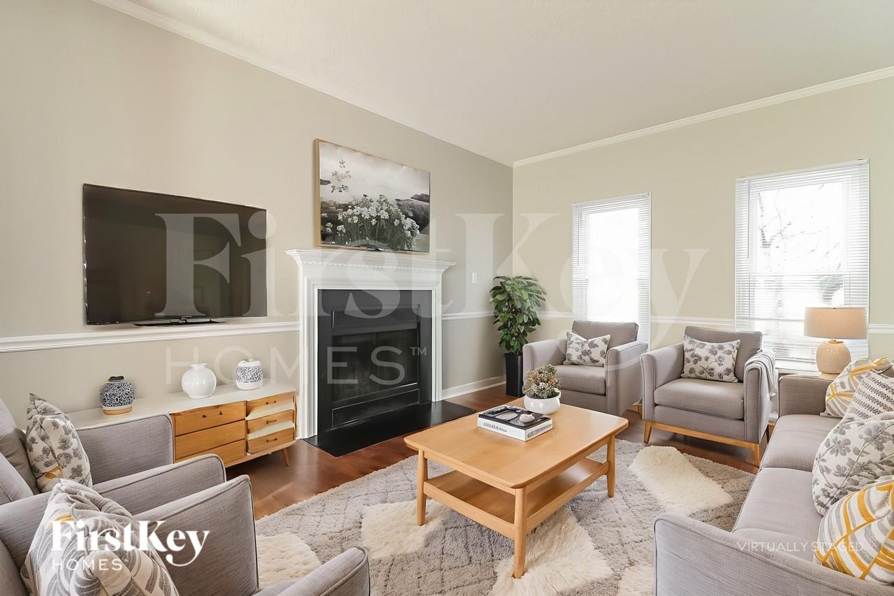 104 Longneedle Ct - Photo 5 of 19