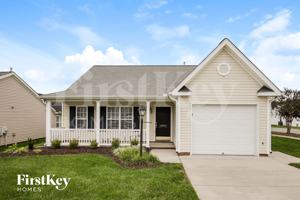 featured image of 4004 Village Park Ct