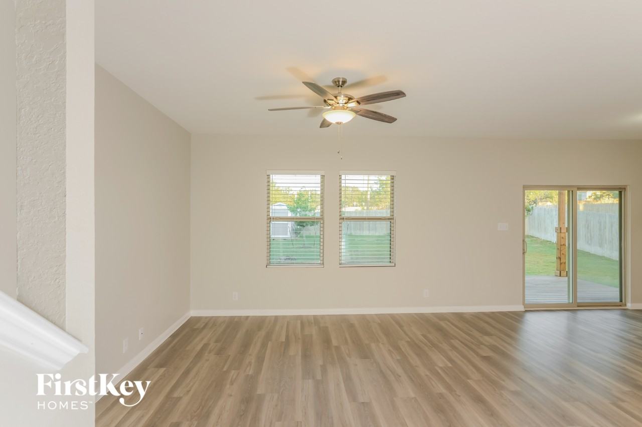 13403 Summer Lgt - Photo 2 of 15