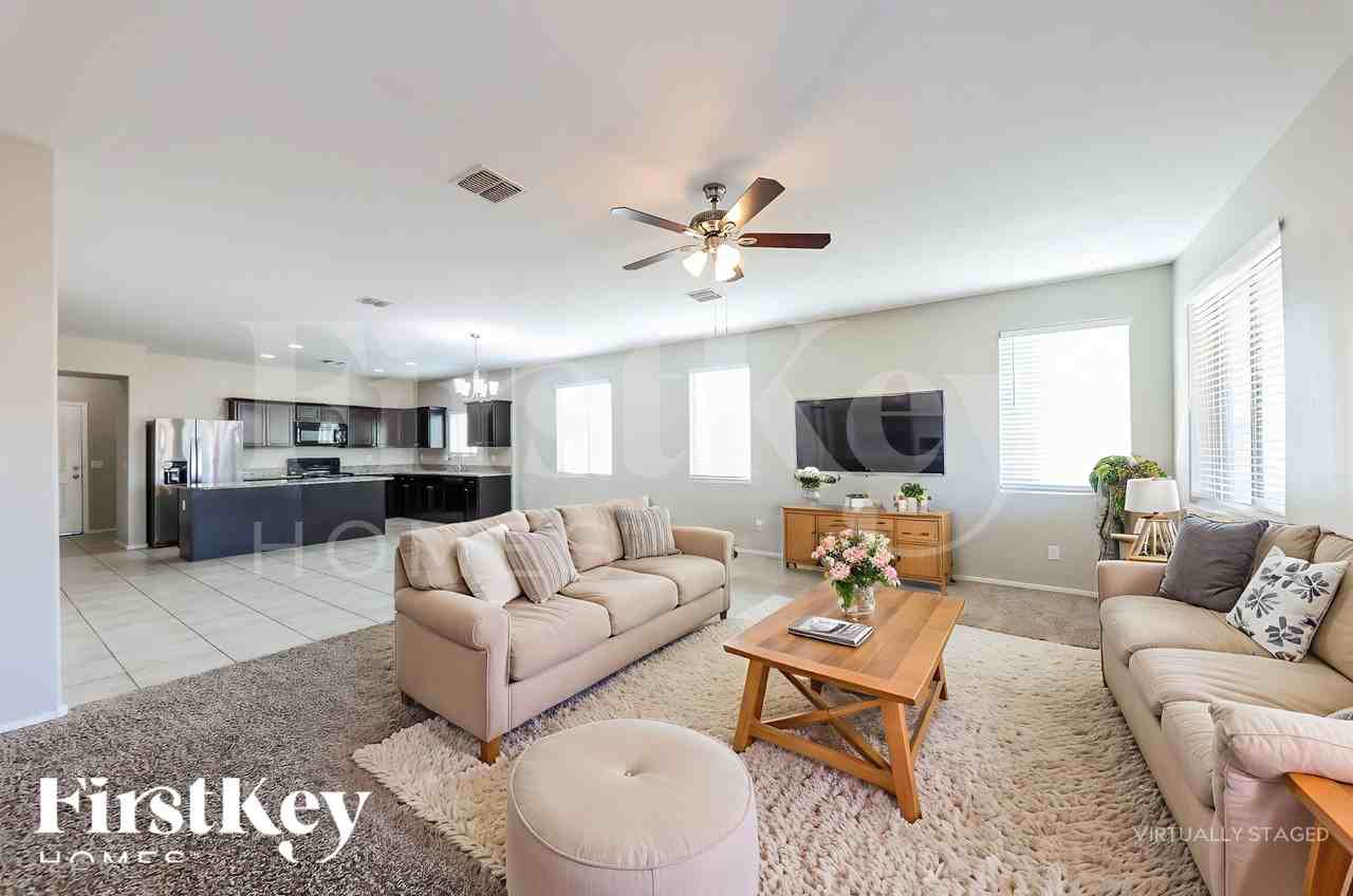 4936 S 238th Ln - Photo 6 of 20